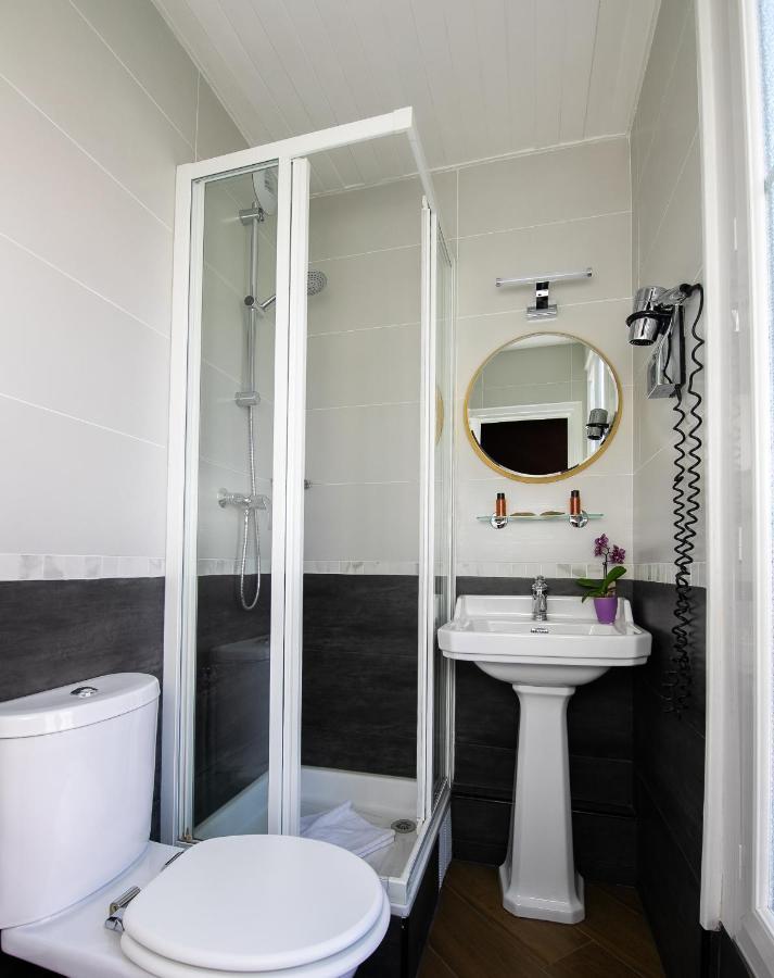 Eiffel Garibaldi Hotel 3*