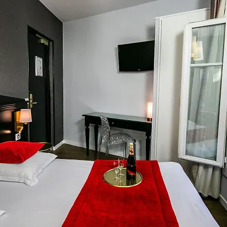 Eiffel Garibaldi Hotel Parigi