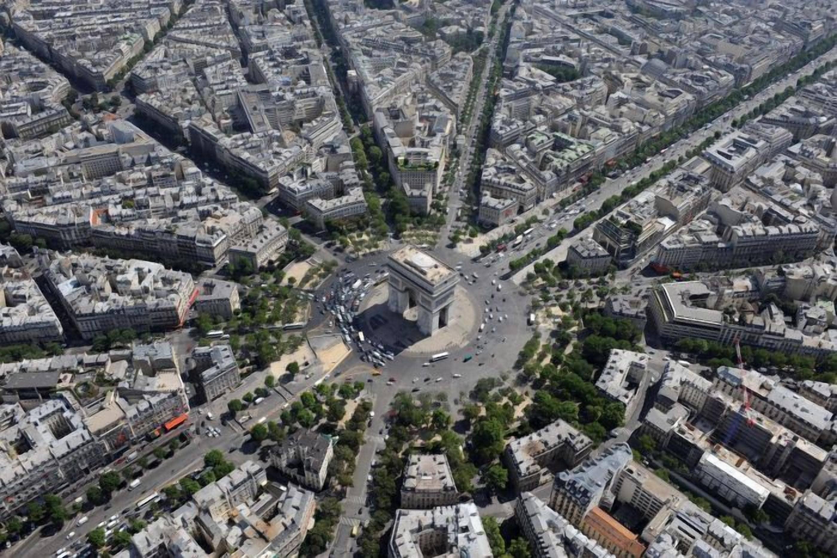 Eiffel Garibaldi 3* Paris